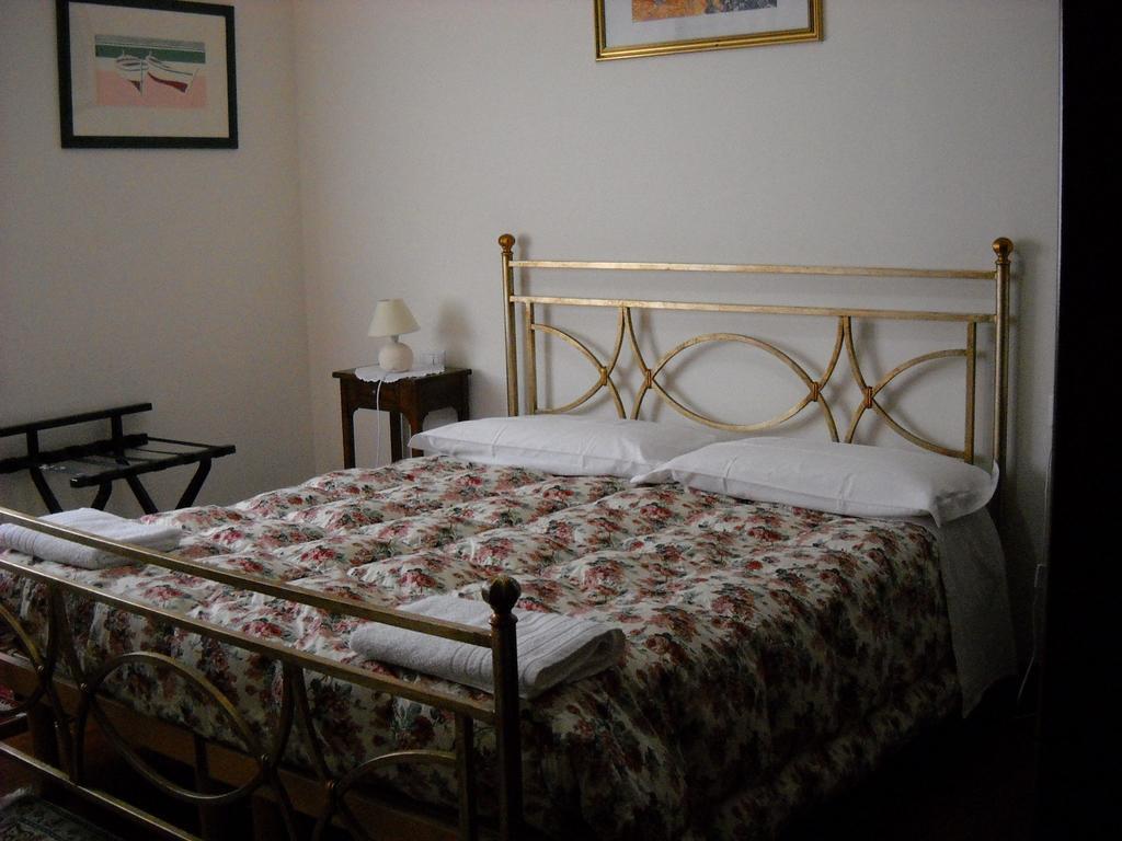 Domomea Hotel Quartu SantʼElena Cameră foto
