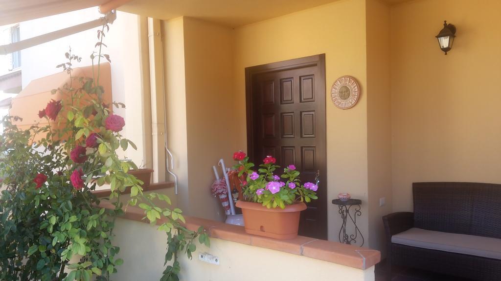 Domomea Hotel Quartu SantʼElena Exterior foto
