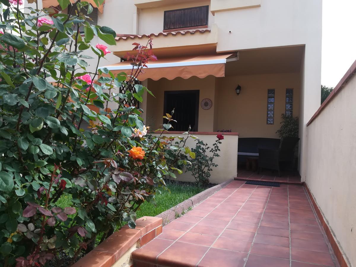 Domomea Hotel Quartu SantʼElena Exterior foto